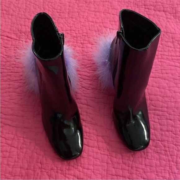 River Island Black Ankle Boots with Purple marabou Accent heels, US6 - Picture 2 of 6